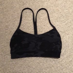 Camouflage lululemon sports bra